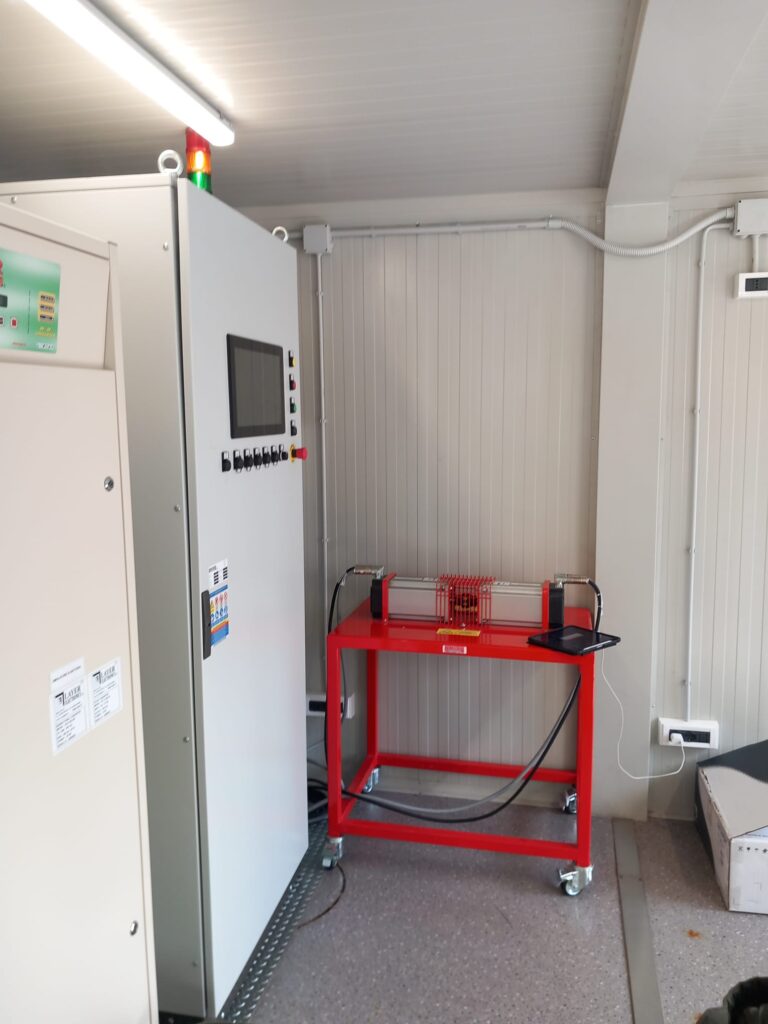 WhatsApp Image 2025-12-19 at 13.52.29 (1)